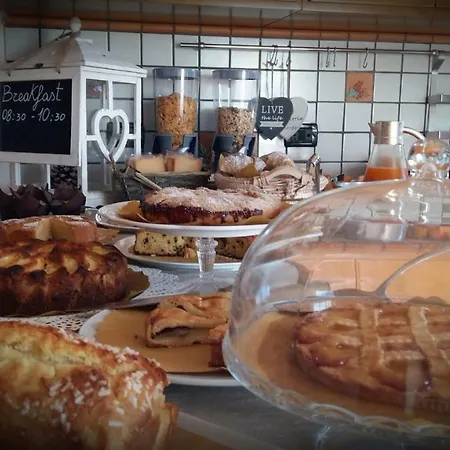 Circeea ベッド・アンド・ブレックファスト サン・フェリーチェ・チルチェーオ