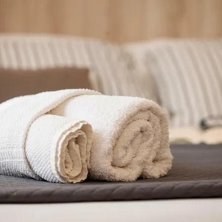 ベッド・アンド・ブレックファスト Circeea 4*