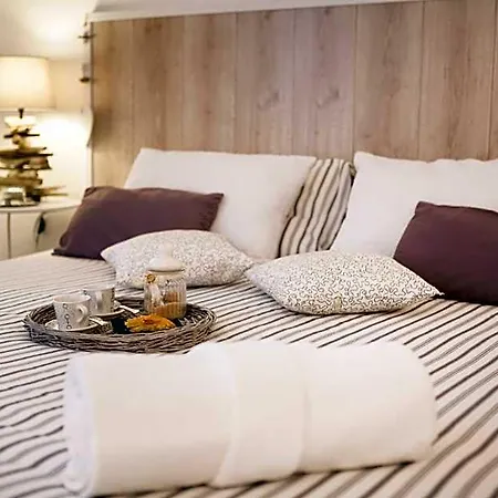 Circeea Oda ve Kahvaltı